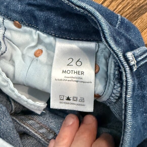 MOTHER The Looker Ankle Fray Jeans in Home Movies Size 26 - Picture 7 of 9